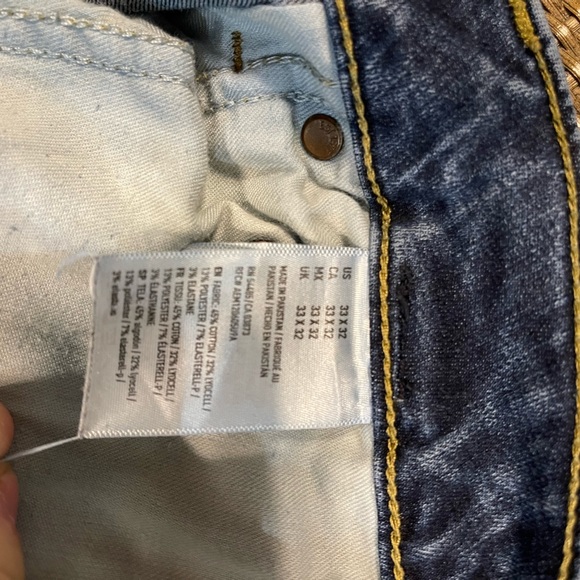 Custom Smile Mens Levi’s - Picture 4 of 4